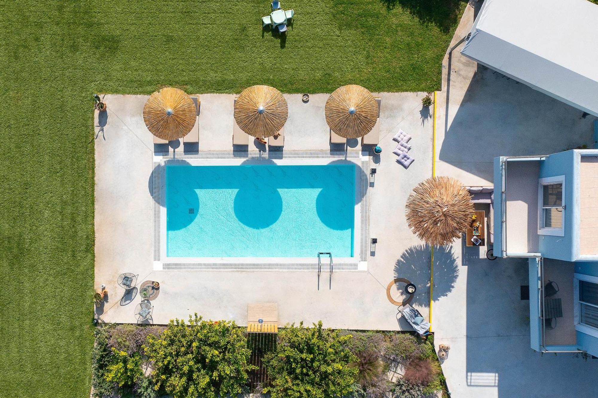 Ethria Pool Villa With Heated Jacuzzi Afantou Ngoại thất bức ảnh