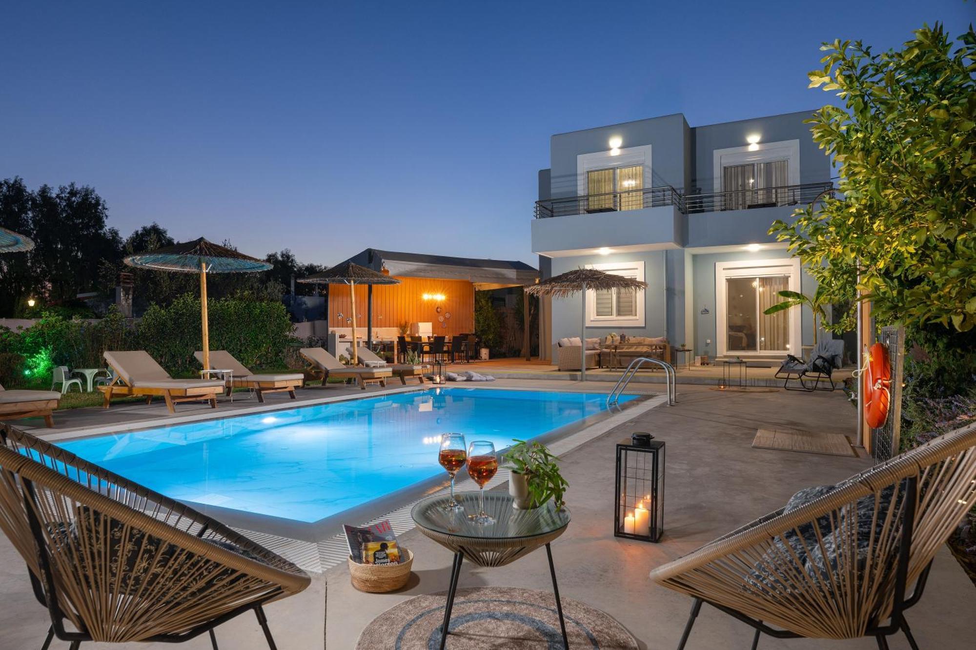 Ethria Pool Villa With Heated Jacuzzi Afantou Ngoại thất bức ảnh