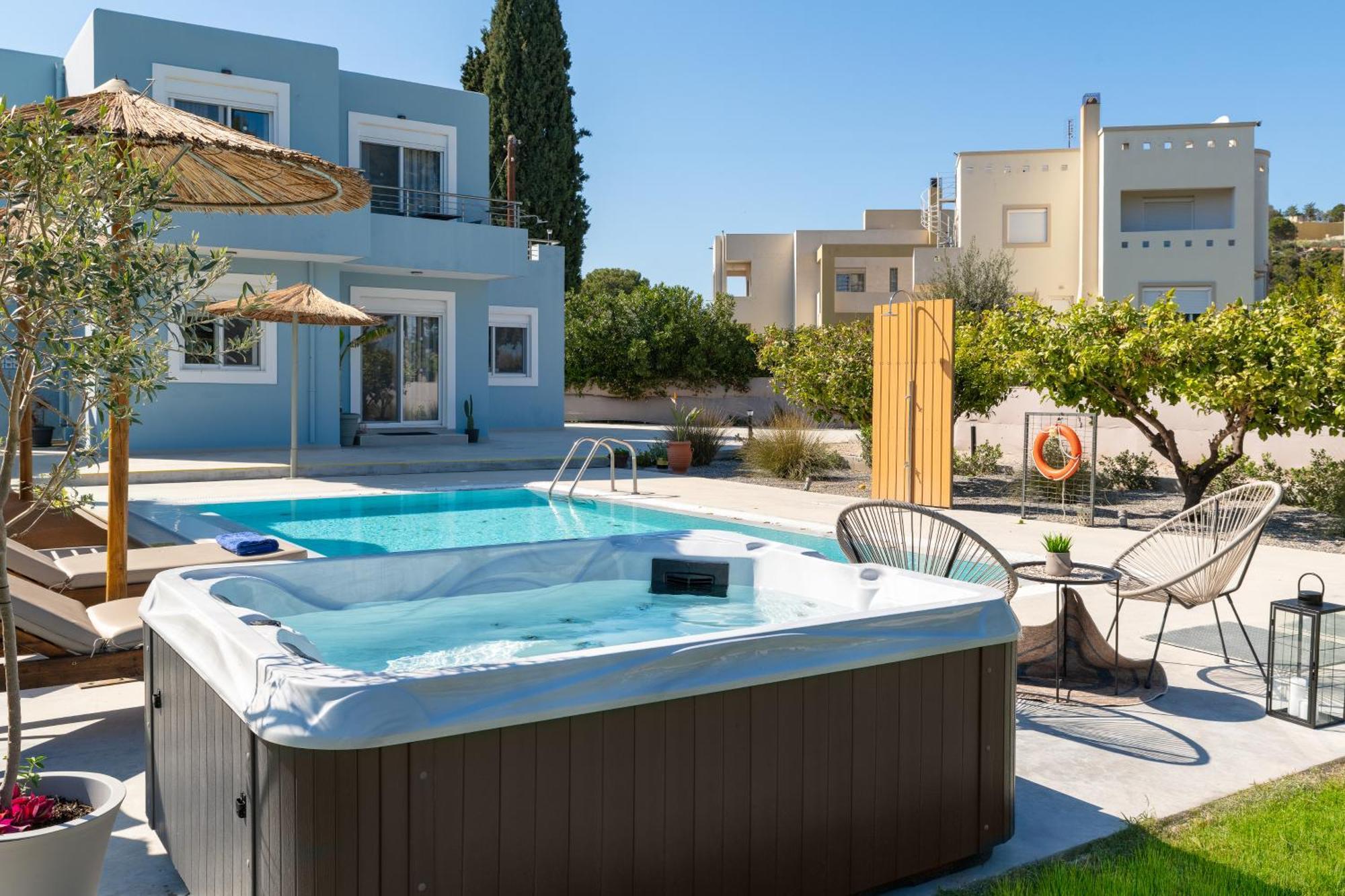 Ethria Pool Villa With Heated Jacuzzi Afantou Ngoại thất bức ảnh